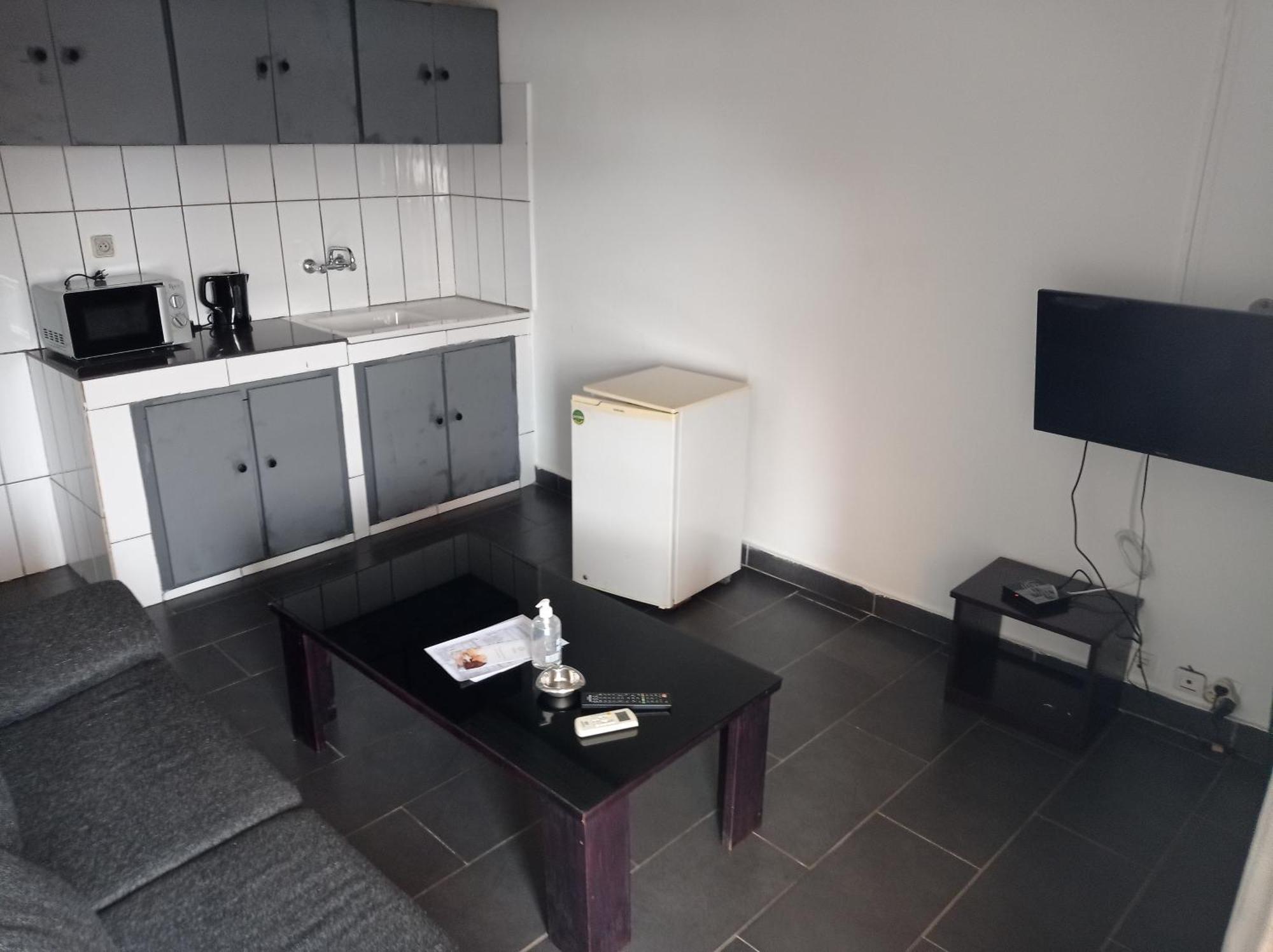 Residence Amann Appartement Et Spa Hammam Sauna Jacuzzi Marcory Exteriér fotografie