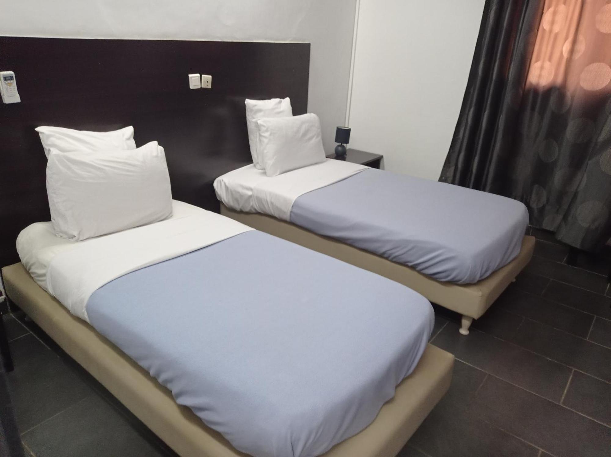 Residence Amann Appartement Et Spa Hammam Sauna Jacuzzi Marcory Exteriér fotografie