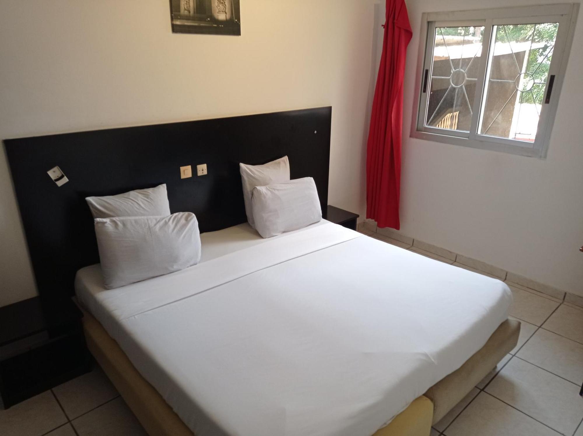 Residence Amann Appartement Et Spa Hammam Sauna Jacuzzi Marcory Exteriér fotografie