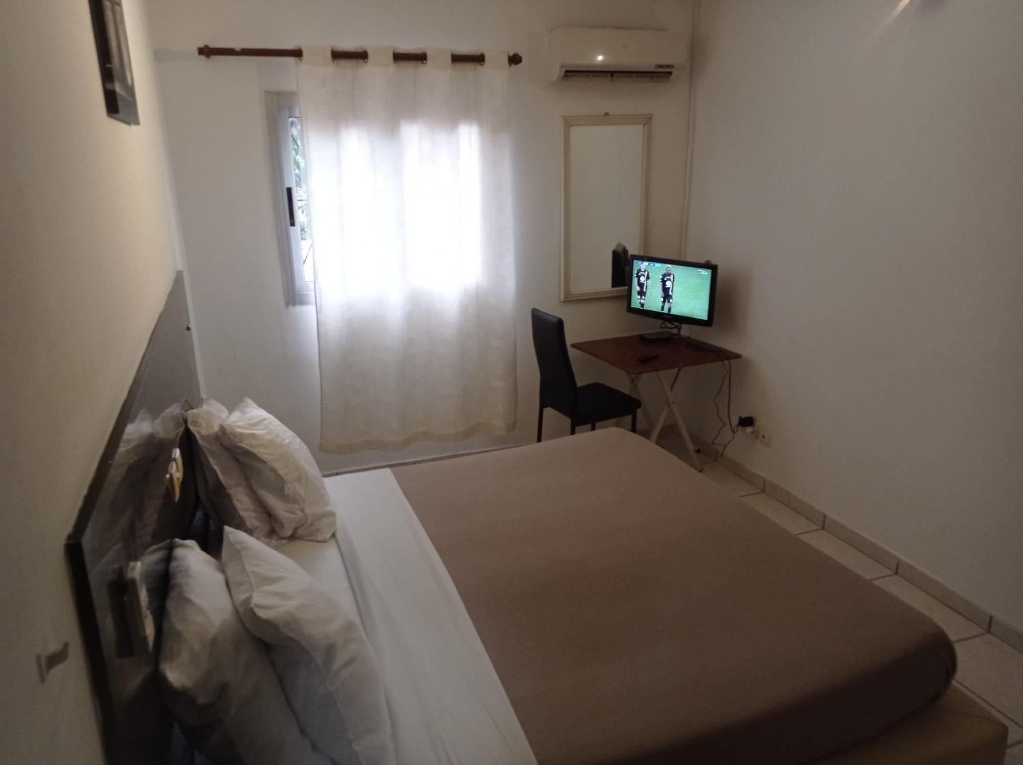 Residence Amann Appartement Et Spa Hammam Sauna Jacuzzi Marcory Exteriér fotografie